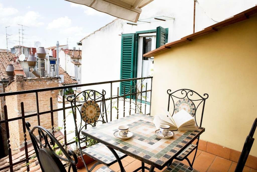 Ferienwohnung Rebby'S Terrace Florenz Exterior foto